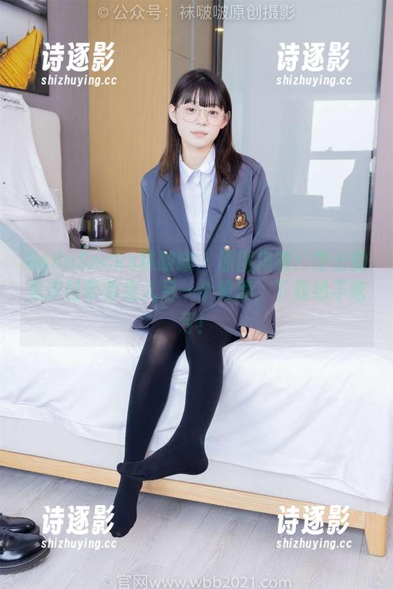 BoBoSocks袜啵啵 - 原图揭晓：芝士的黑皮鞋带你走入另一个维度，下载绝不吃亏！