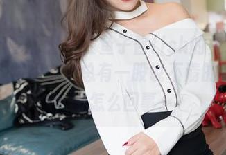 Feilin嗲囡囡 – 在鱼子酱fish的兔耳朵制服蕾丝照片中，总有一股说不清的吸引力，是怎么回事。