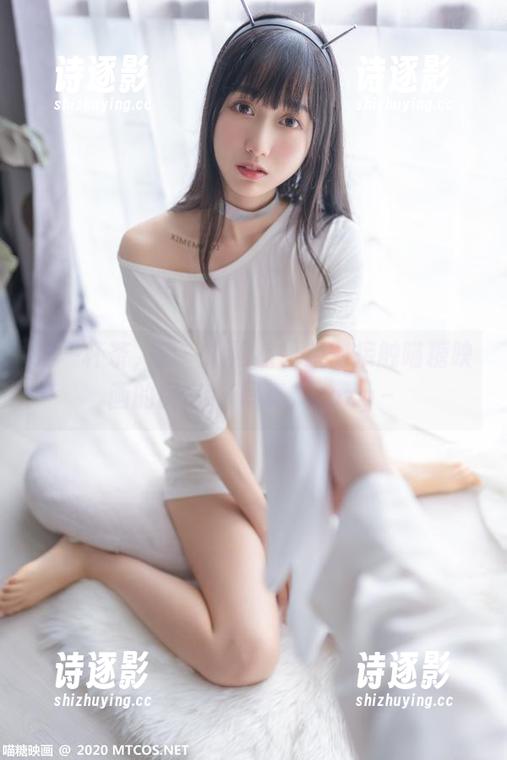 泡一杯茶，逛一逛网盘，亲密接触喵糖映画的民宿JK写真，cozy～