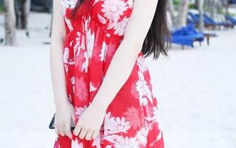 MyGirl美媛馆 – 唐琪儿Beauty的“秘书”写真，分享一些反差萌，明明在工作却一直偷懒。