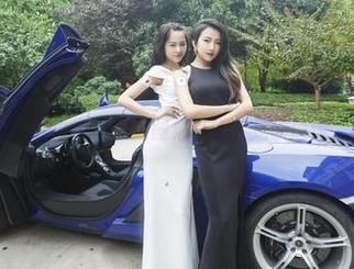PDL潘多拉 – 艾小青的美腿图集：腿才是硬道理，福利全开！