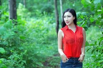 TuiGirl推女郎 – 也许你要点开：于大小姐的镂空私拍与图包的嬉戏