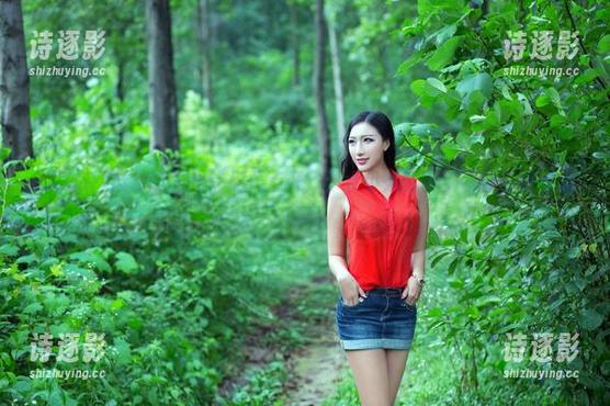 TuiGirl推女郎-于大小姐 TuiGirl推女郎 - 也许你要点开:于大小姐的镂空私拍与图包的嬉戏