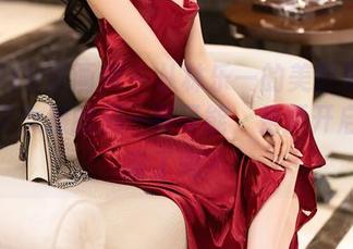 XIAOYU语画界 – 从林乐一的美图更新里看到了女孩的另一种可能，是要开启新宇宙了吗？
