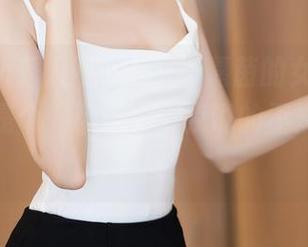 Xiuren秀人网 – baby嘉茵的女友系列，真的是个“精选”，我说的不是她的外表哦！