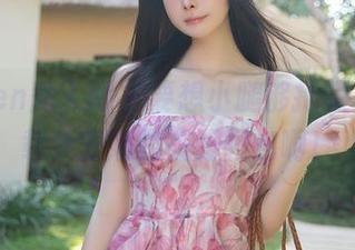 Xiuren秀人网 – 要想小腿够抢眼，先下载乔安娜的美脚图包啊！