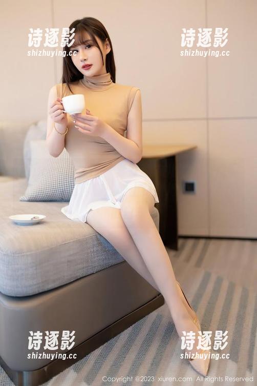 Xiuren秀人网-李宓儿 Xiuren秀人网 - 紧盯李宓儿的比基尼写真,教你如何在沙滩上优雅地“撞翻”鱼肚白。