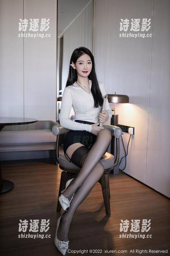 Xiuren秀人网-美七mia Xiuren秀人网 - 美七mia当上女王的在线时刻,图片证明了我们不能轻易放下控制权!