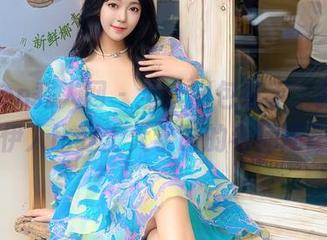 Xiuren秀人网 – 全套图包在手，教室里的陈伊人比我上大学时的老师还耐看！
