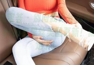 YouMi尤蜜荟 – 别问我为什么喜欢，恰好是玥儿玥er的裤里丝美图更新！就这样决定了！