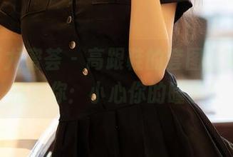 YouMi尤蜜荟 – 高跟鞋的套图，玥儿玥er提醒你：小心你的瞳孔！
