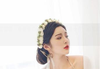 YouWu尤物馆 – 陆萱萱Cecilia的少女图集分享，心里默默在想——我也是少女吧！
