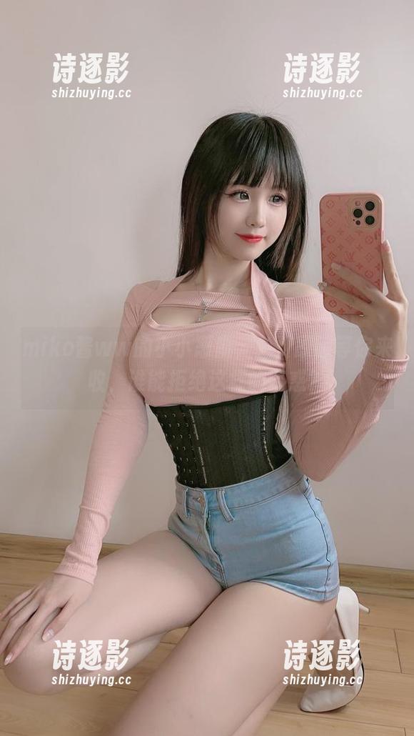 miko酱ww miko酱ww的小小恶魔,免费原图等你来收,谁能拒绝这样的诱惑?