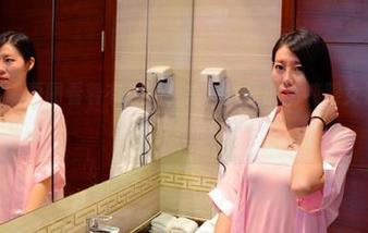 pans – 高清原图看着有点儿上头，梦梦的清纯跟女神题材好像是互通的。