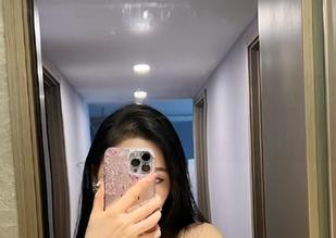 微密圈 – 御姐天花板的诱惑，不爱笑的赛琳让无圣光变得异常精彩