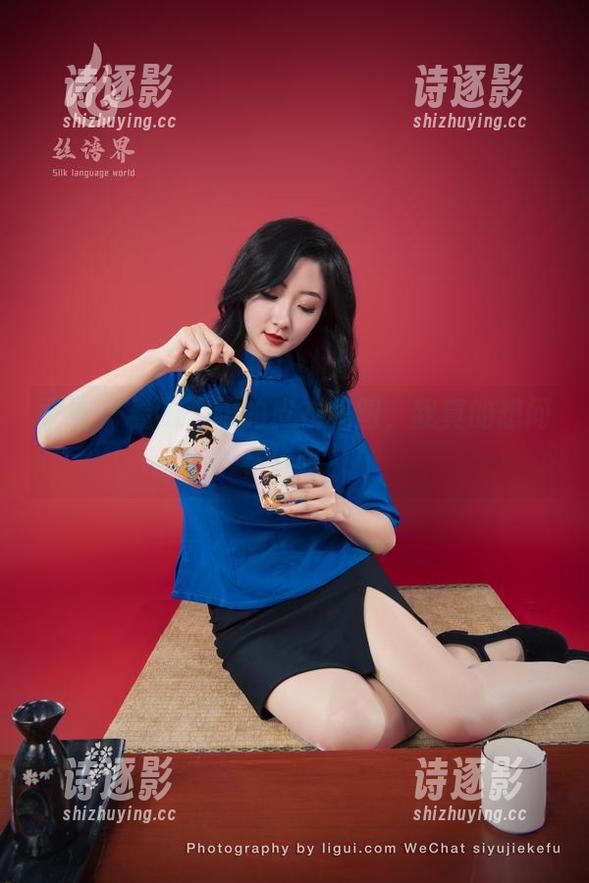 丽柜-阳阳 丽柜 - 看到阳阳的皮衣美图,我真的想问:有货吗?!