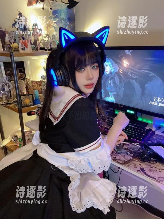 九言从不咕咕 点击九言从不咕咕短裤在线,图集里总有种说不出的捕捉感