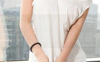 克拉女神 – 不小心被颖儿的裤里丝吸引，怎么回事？这是资源还是错觉？