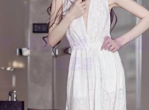 头条女神 – 美图、黑丝，瑞宝儿这次有点意思哦