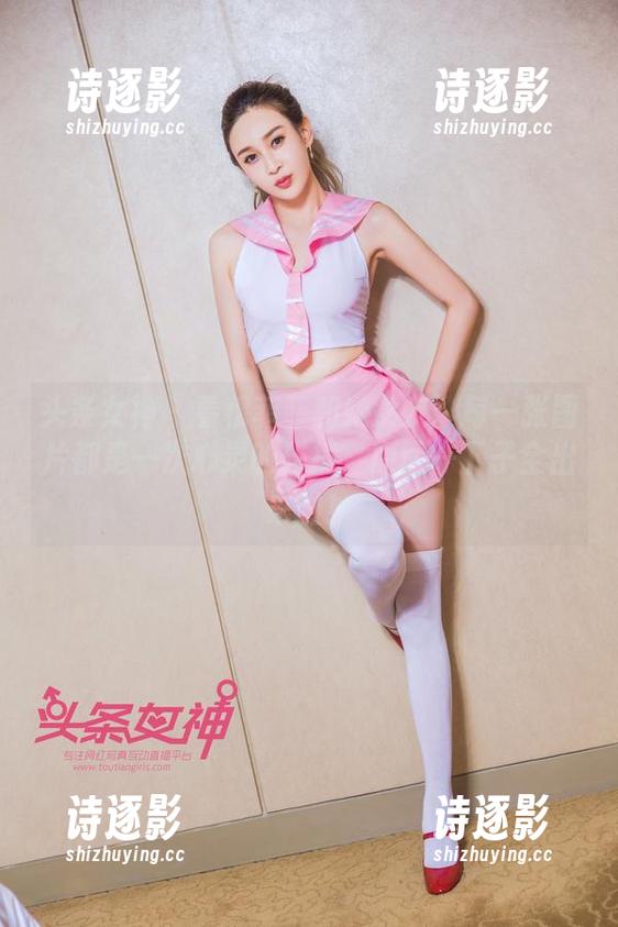 头条女神 - 看穆菲菲和她女友：每一张图片都是一次心灵的碰撞，原图一下子全出来啦！
