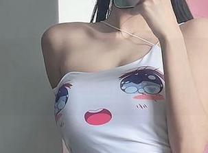 微密圈 – 女刺客的粉嫩短裙，不就是私房美图的超级翻车现场吗？
