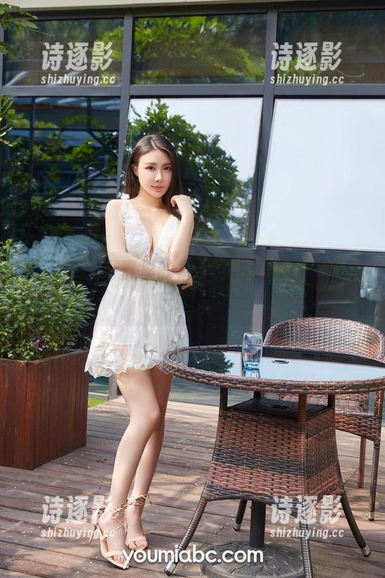 尤蜜荟-易阳 尤蜜荟 - 写真里的福气,易阳带你迎新年玩转图库