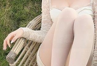 微密圈 – 徐莉芝Booty的教室辑，高清照片总能让人忍不住想猜测！