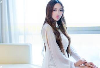 推女郎 – 翻动这个套装图包，吻熙说的‘搭配经’还在精进，各种意外！