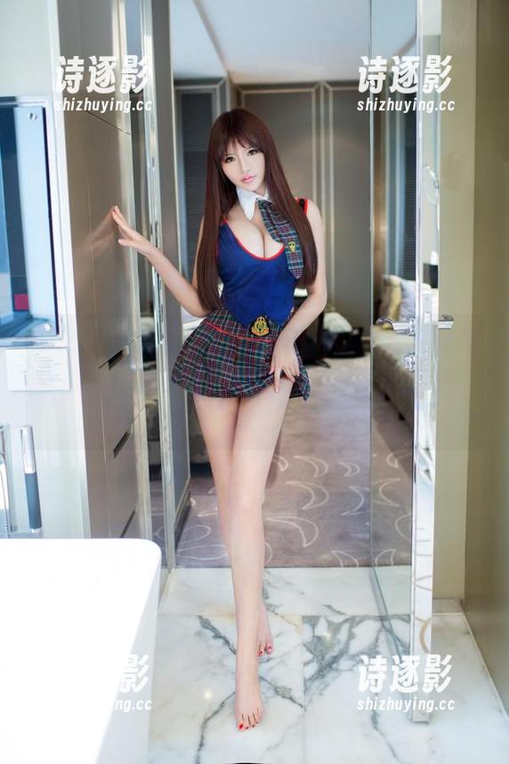推女郎-星辰 推女郎 - 星辰+制服=图包大搬家,看看这些搭配是不是让我玩成了“变身小能手”!