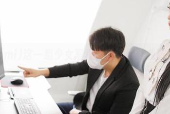 普美(bomi)这一组少女写真，精选得让我脑洞大开。