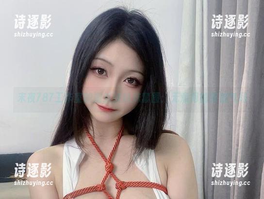 末夜787工作室的蜘蛛侠妹妹套图：无意间的英雄气场