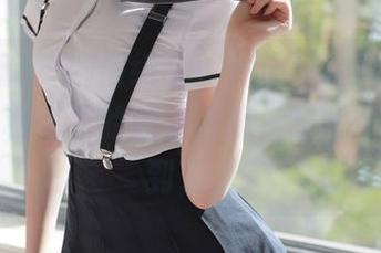模范学院 – 柳侑绮Sevenbaby的图集：无圣光和红裙的温柔缠绵，哎呀，被捕捉到了。
