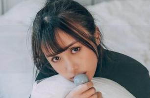 波萝社 – 各位注意，柳侑绮的短裙图包来了，不看后悔，一看想复读三遍！