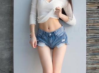 爱蜜社 – “原图一出，莉莉Lily那点透明感就曝露无遗了”“