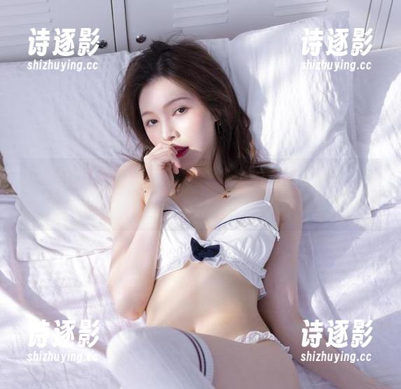谁说婚纱一定要有圣光？白露Bululu这组写真让我重新审视了一下。