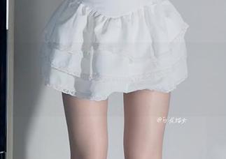 微密圈 – 照片里的白龙猫女，肉丝的火花在闪烁！