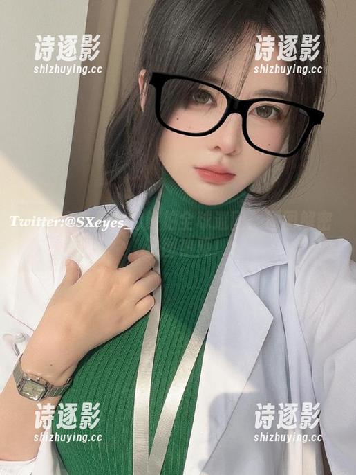 眼酱大魔王w的旅拍全球巡回：原图解密，套图热辣！