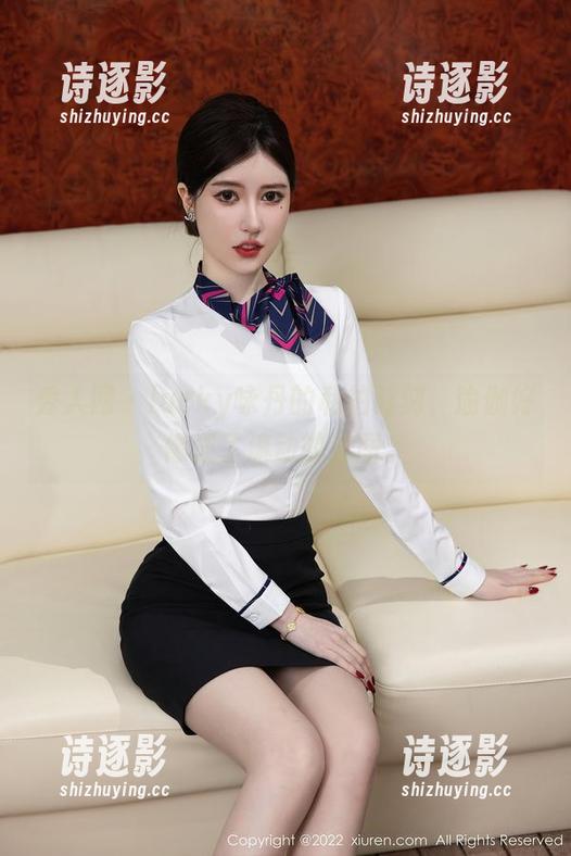 秀人网-lucky咏丹 秀人网 - lucky咏丹的私拍时刻,瑜伽好像成了流动的美图。