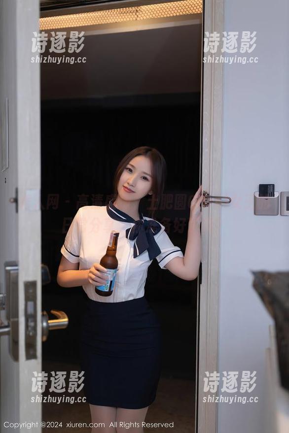 秀人网 - 高清盛放，土肥圆Carol女王的日常分享，你准备好了吗？