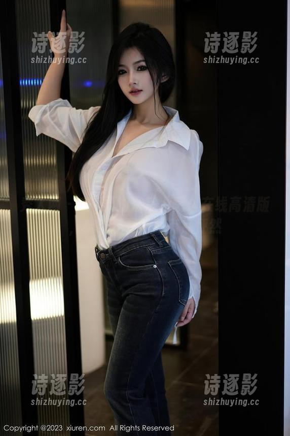 秀人网-媃柔 秀人网 - 在媃柔的浴室游荡:在线高清版,结果还是让我有点怦然