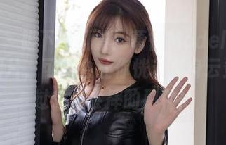 秀人网 – 脚下的风景！葛征Model精选的美脚图片，可能会让你恍若置身云端…不过也是会摔的那种！
