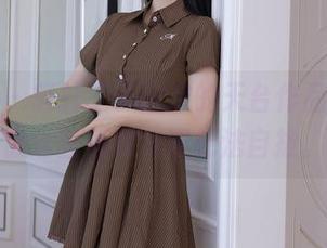 秀人网 – 轩轩王子这次的天台作品，小心被这些福利勾得无法自拔。
