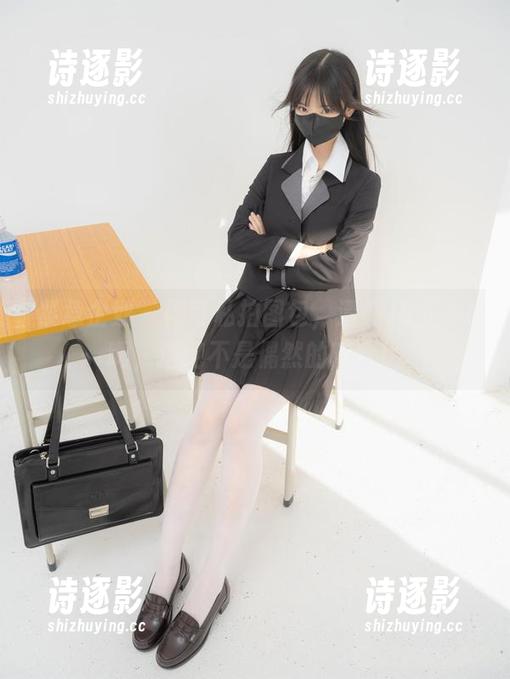紧急企划 - 樱可私拍图包，清纯JK正nv啊，这绝不是偶然的巧合！