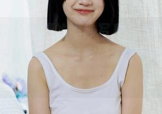 绮梦摄影 – 耶耶的婚纱写真，图包未必是卖给准新娘的，可能更像撒了糖的暗示啊！