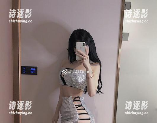 微密圈 - 脸红Dearie姐姐的最新图册：每一张都是一个段子，准备好没？