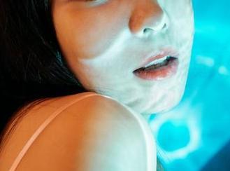 蜜桃社 – 图册新鲜开场，Gina兔女郎带着不羁气息与我对视！