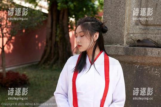 蜜桃社 - 米琪MIKI的长腿高清写真集：这腿该是撑死多少裤子的呢！
