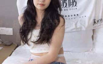 袜啵啵 – 短白丝花絮版上线，芝士在线，图片一秒心跳加速！