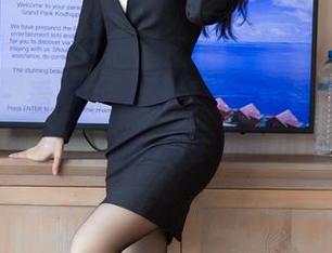 语画界 – 看周于希Sandy的纯白写真，图包里有什么不为人知的小暗示？