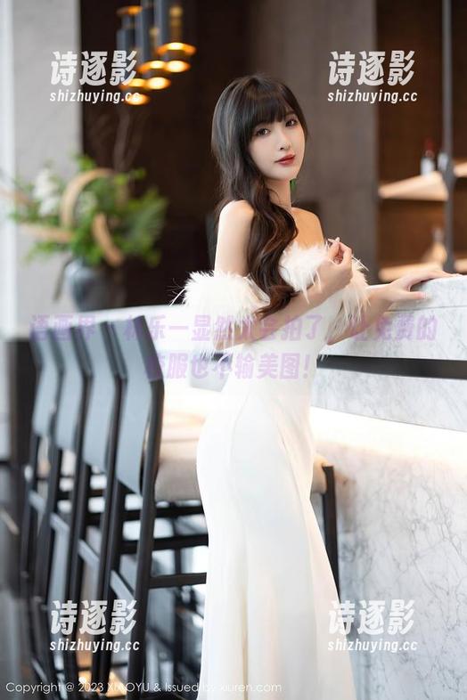 语画界 - 林乐一显然太会拍了，让免费的校服也不输美图！